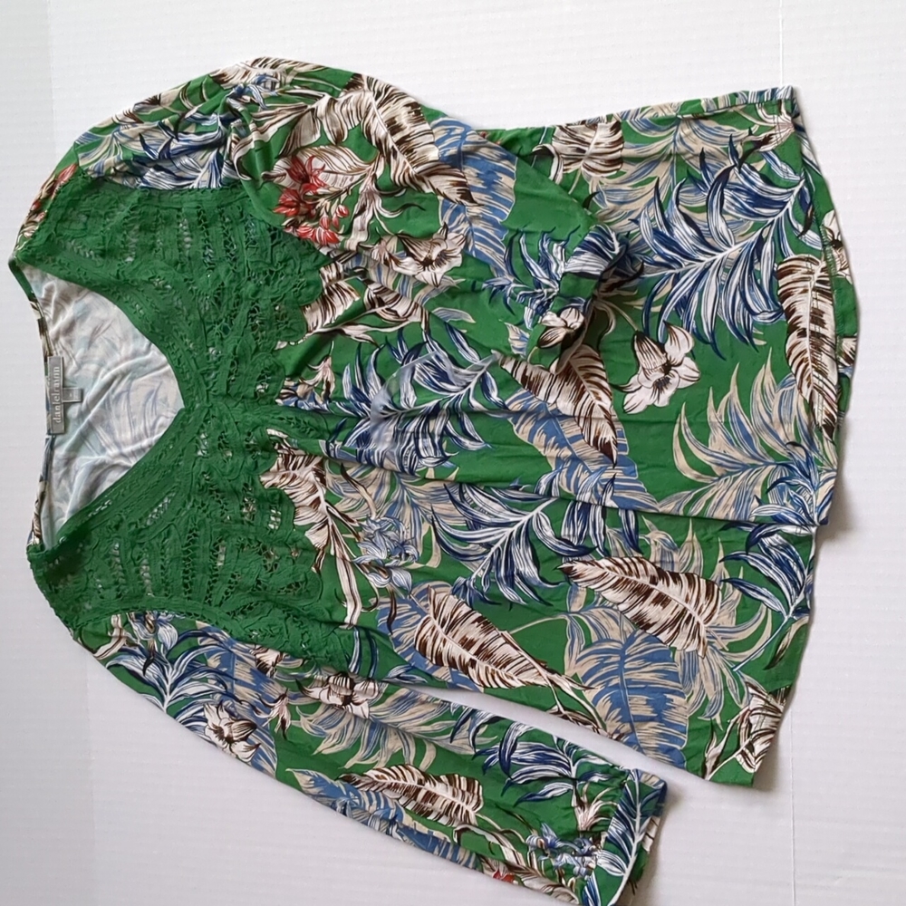 Daniel Rainn Selinka Crochet detail knit top in Green